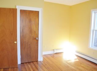 450 Barbour St #5, Hartford, CT 06120