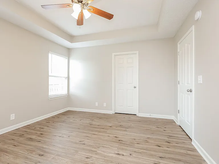 1195 Saint Andrews Dr — Photo 10