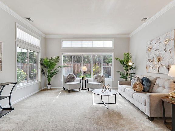 2nd image of 2159 Vizcaya Cir