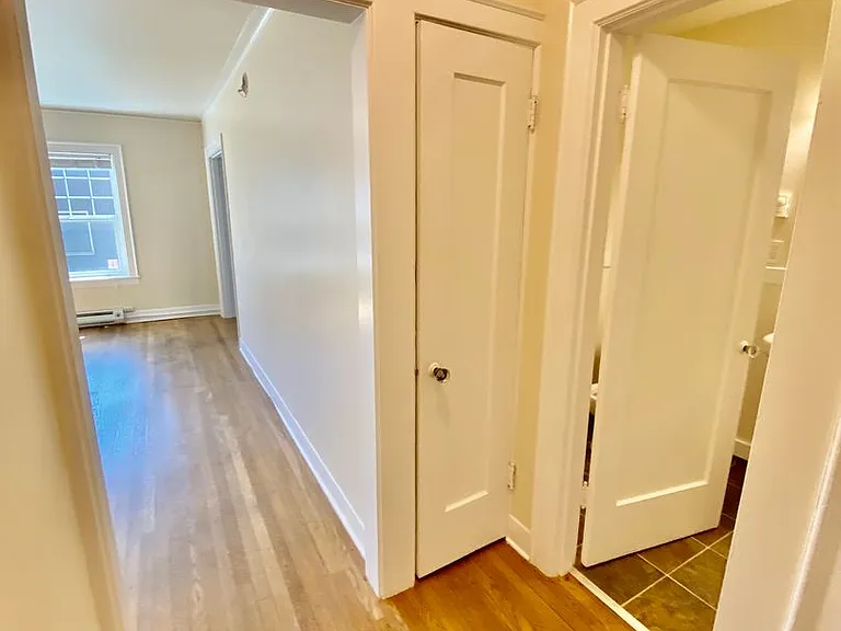 Washington Irving Apartments — Photo 6