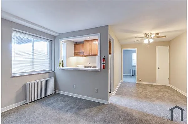Building Photo - 1745 Skyline Dr #44