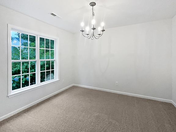 4th image of 5928 Bluestem Cir #B