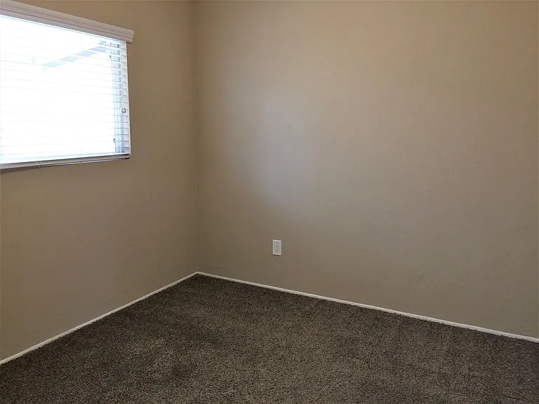 Stunning Imperial Beach Corner Unit — Photo 11
