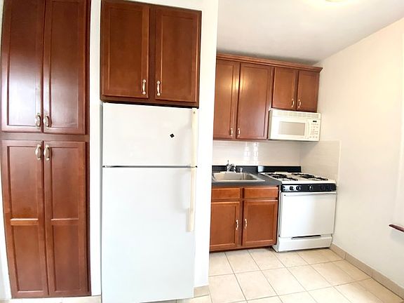 5th image of 37-52 62nd St #3