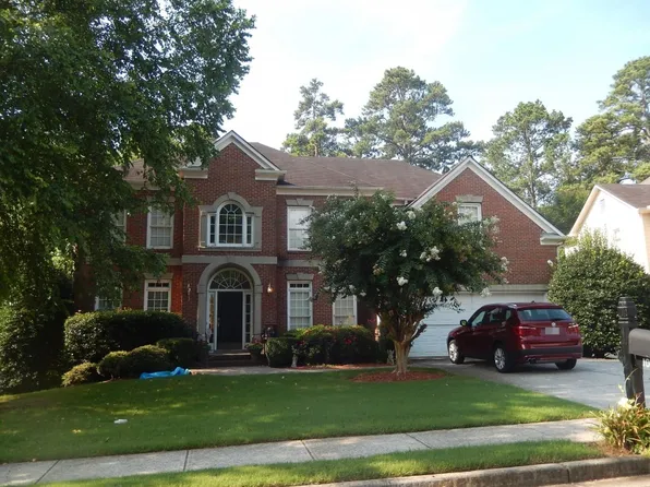 1057 Queensgate Dr SE, Smyrna, GA 30082