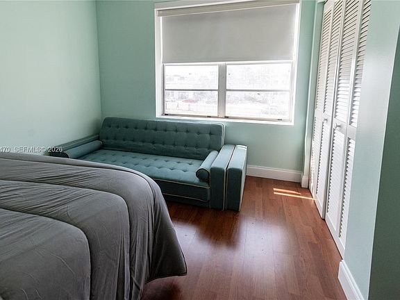 5th image of 1460 Ocean Dr APT 309