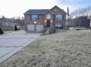 471 Rosebud Cir, Walton, KY 41094