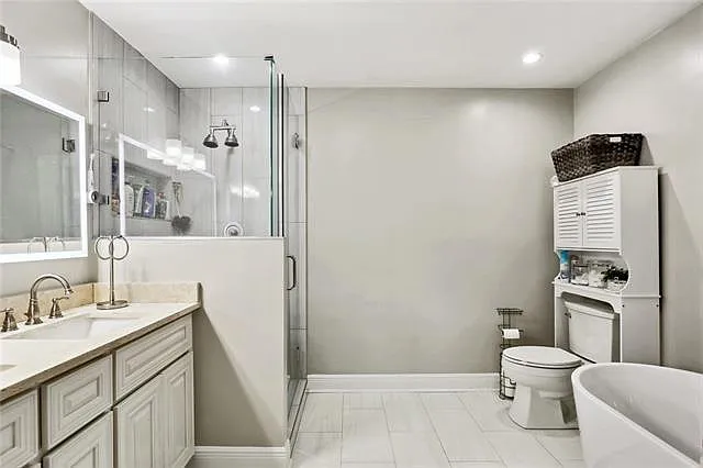 115 Savanna Dr — Photo 8