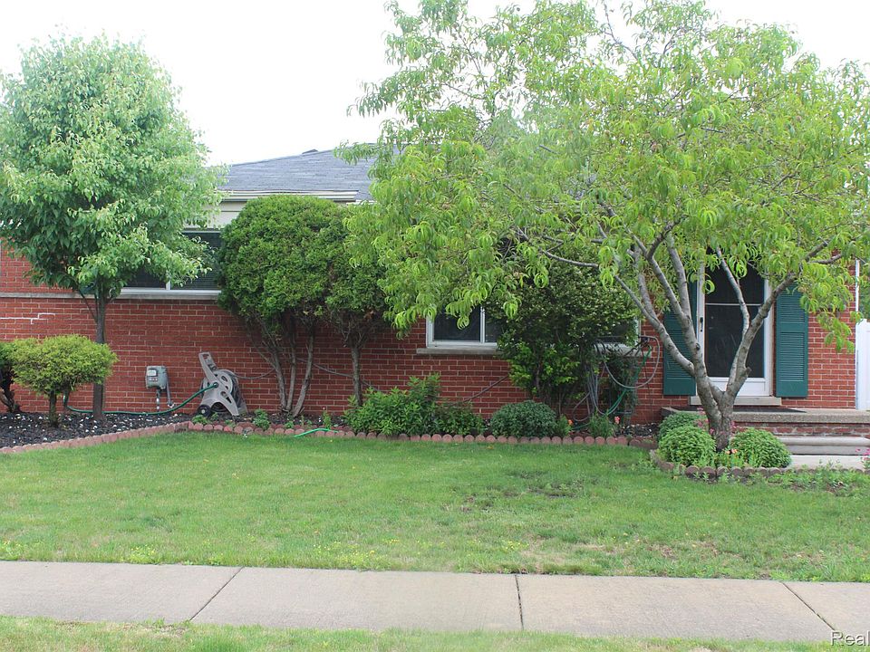 1st image of 1523 Beaupre Ave