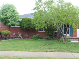 1523 Beaupre Ave, Madison Heights, MI