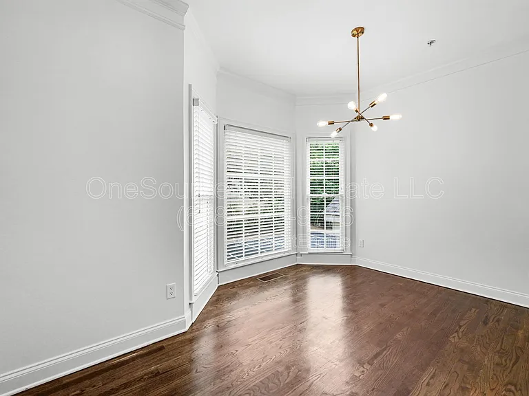 12030 Stone Brook Cv — Photo 11