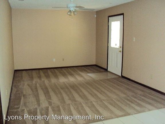5th image of 1309 Ponderosa Dr APT A2
