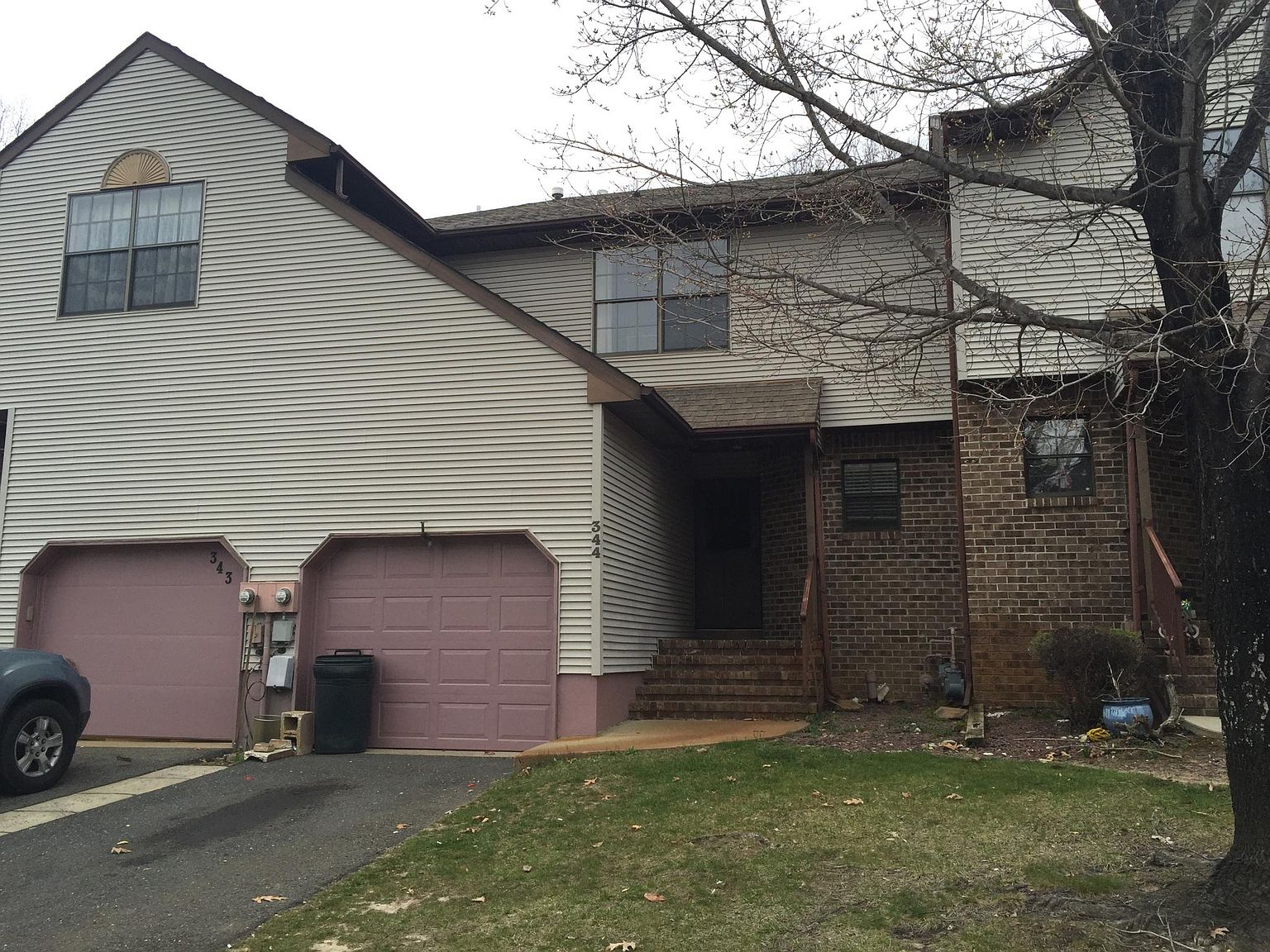 344 Oak Knoll Dr, Manalapan, NJ 07726 Zillow