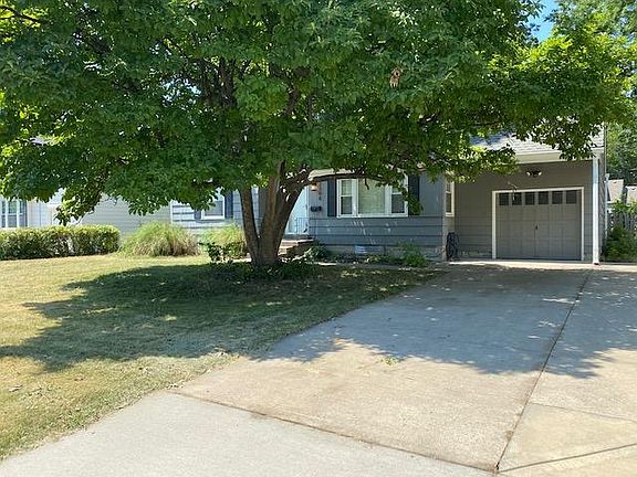 2nd image of 2306 Somerset Dr
