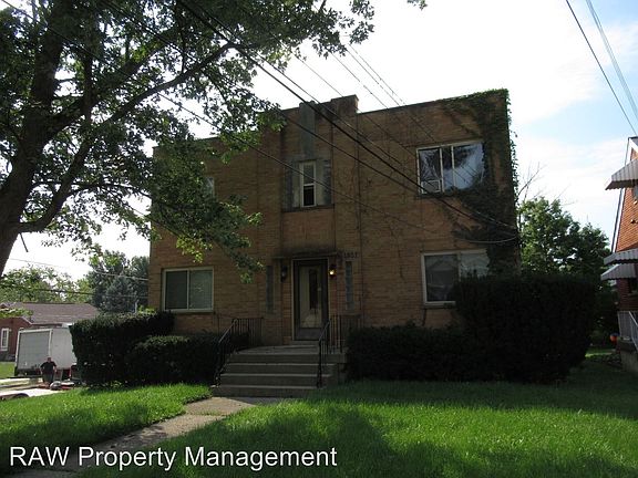 2nd image of 1951 N Lynndale Ave APT 2