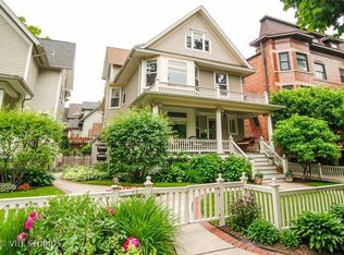 217 N Grove Ave APT A, Oak Park, IL 60302
