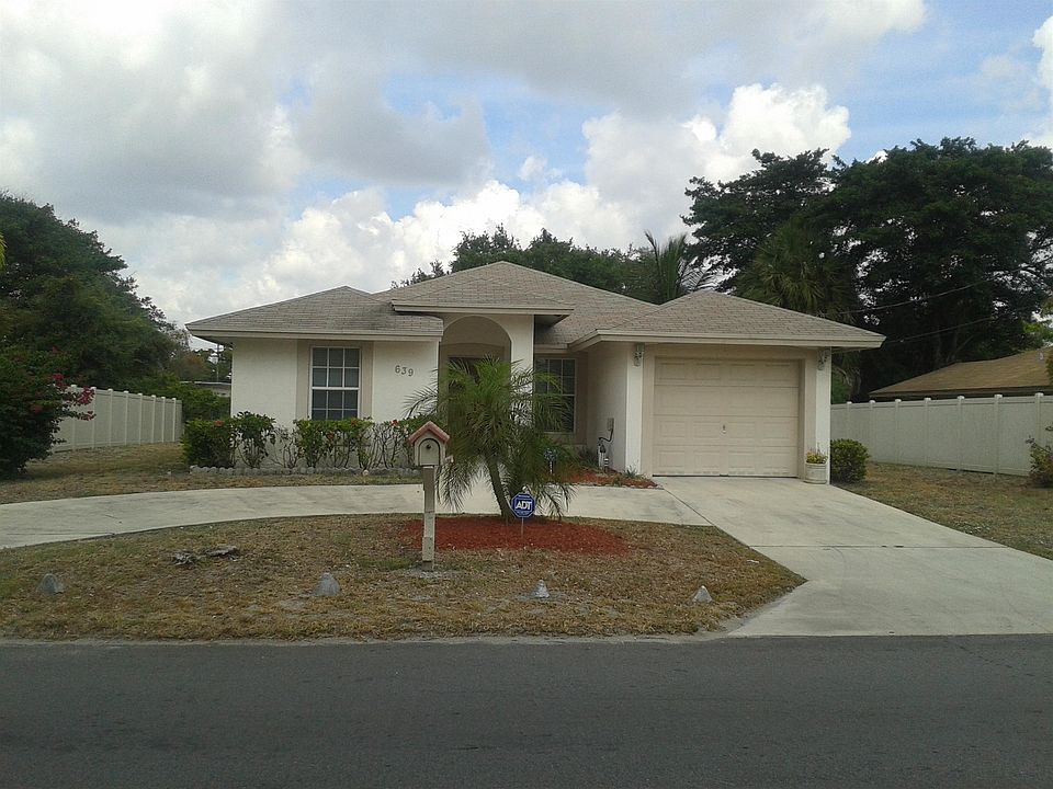 1st image of 639 NW 15th Ave