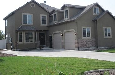 1st image of 651 W Northlake Dr
