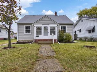 829 E Penning Ave, Wood River, IL 62095