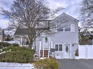 22 Harrison Pl, Parlin, NJ 08859