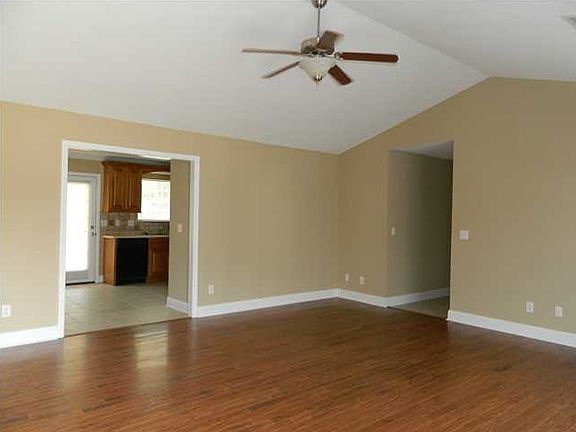 2nd image of 24 Honeyberry Ln
