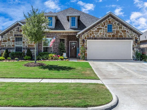30014 Valley Terrace Dr, Fulshear, TX 77441