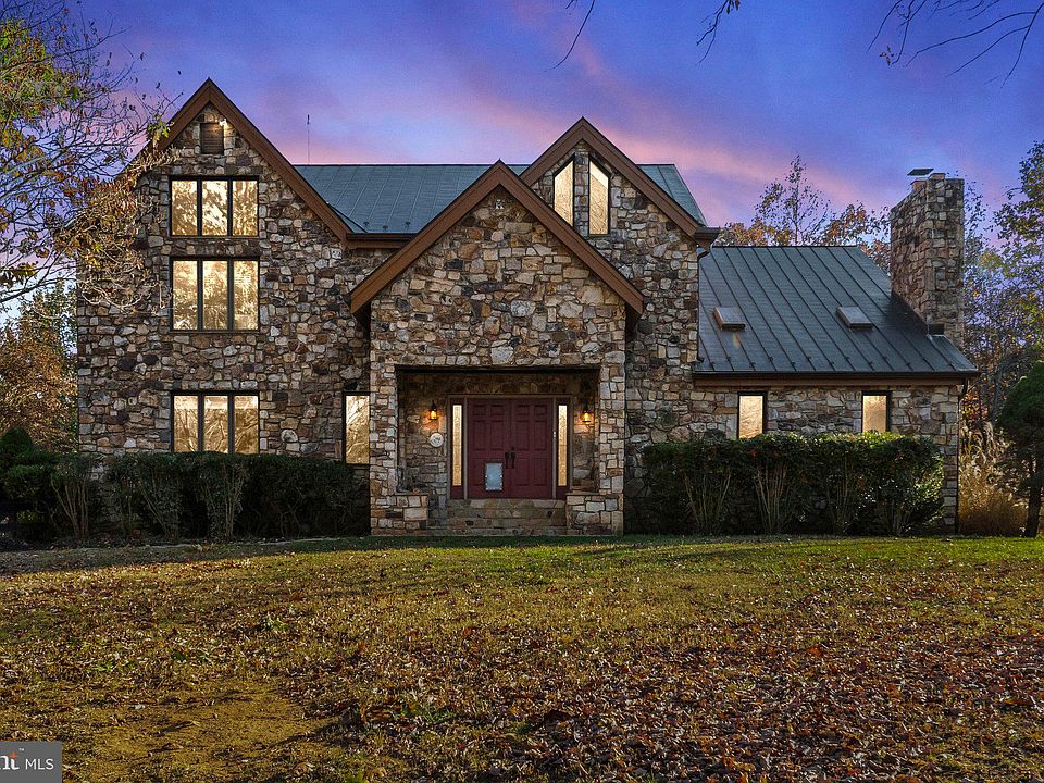 13167 Crest Hill Rd, Flint Hill, VA 22627 MLS VARP2001266 Zillow