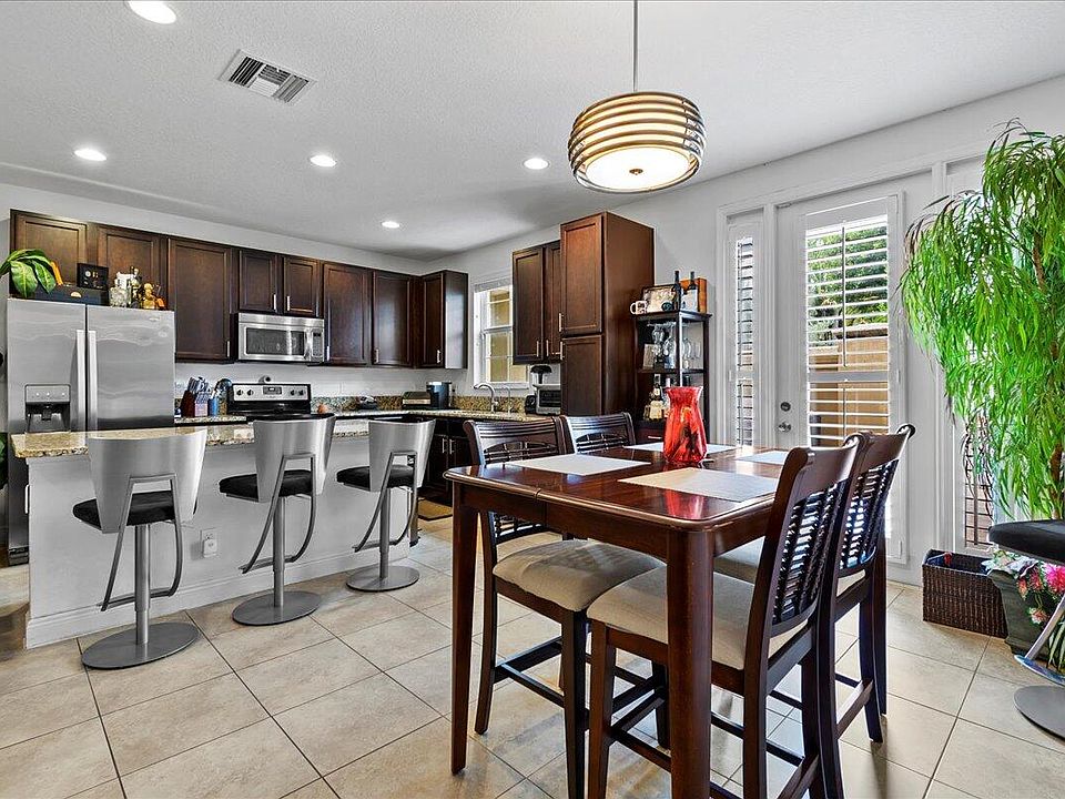 1st image of 3124 Waterside Circle