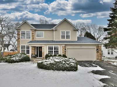 377 Geneva Ln, Cary, IL, 60013