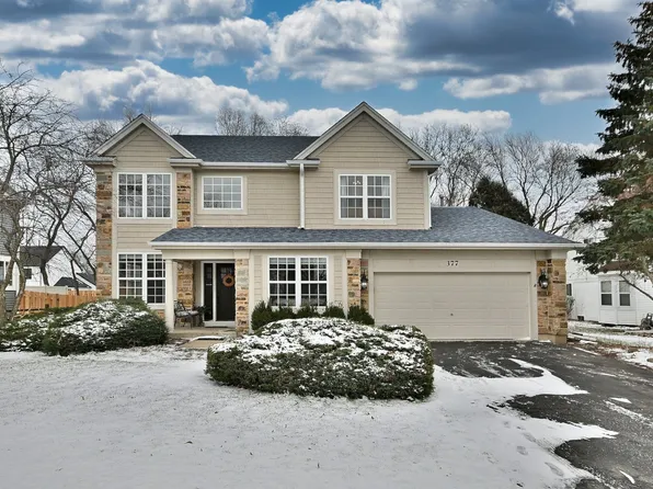 377 Geneva Ln, Cary, IL 60013
