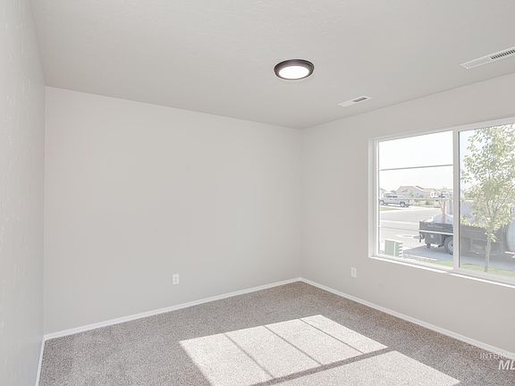 3rd image of 19444 Susquehanna Way
