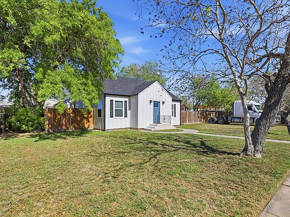 3rd image of 2585 San Angelo Ave