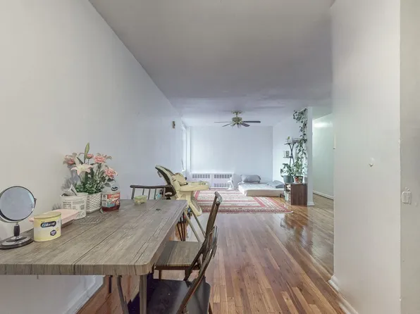 41-42 73rd Street image 4 of 8