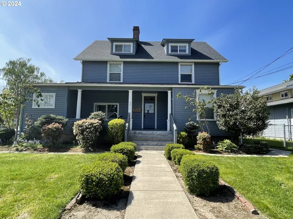 421 S College St, Newberg, OR 97132