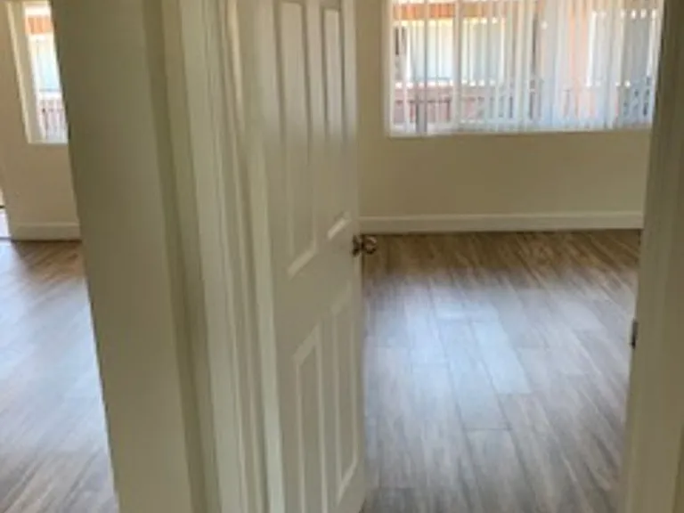 Bright 2 bed 1 bath in Pacific Beach — Photo 17