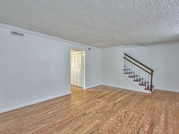 4th image of 5510 Country Dr APT 64