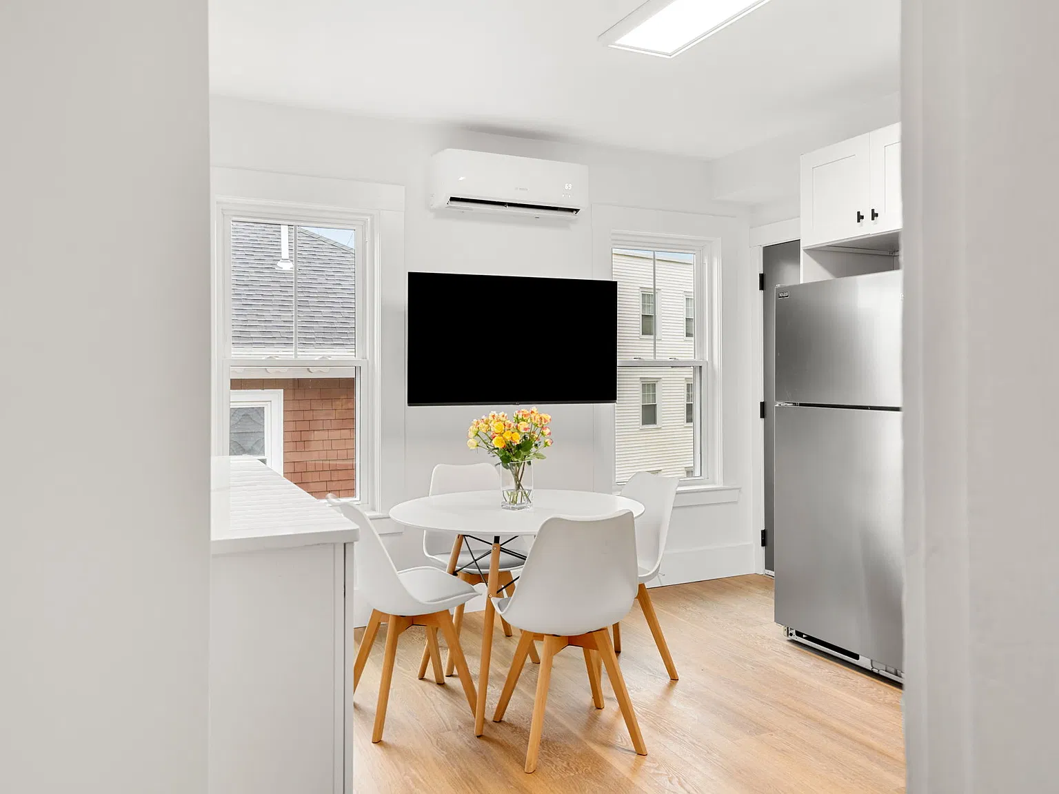1 bed, 1200 sqft, $1,675 — Photo 4