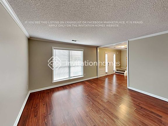 4th image of 3404 Chastain Glen Ln NE