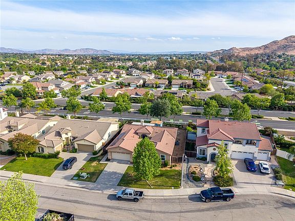 4th image of 23039 Montalvo Rd