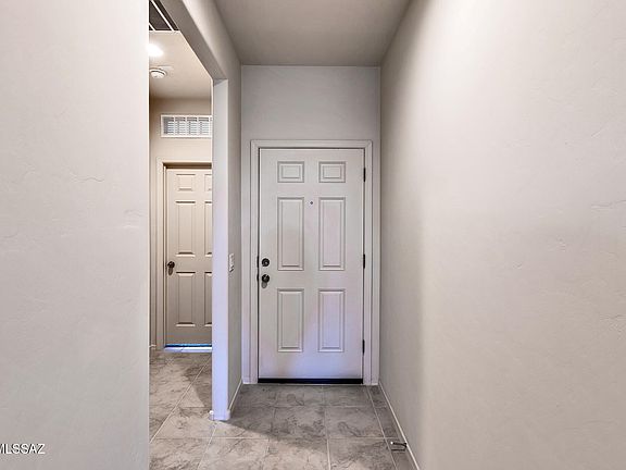 2nd image of 906 W Calle El Teclado