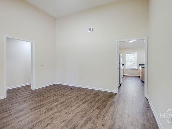 5th image of 2 Talmadge Drive