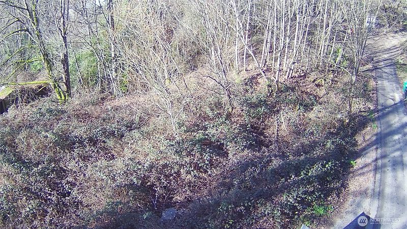 2nd image of 123 47th Avenue S