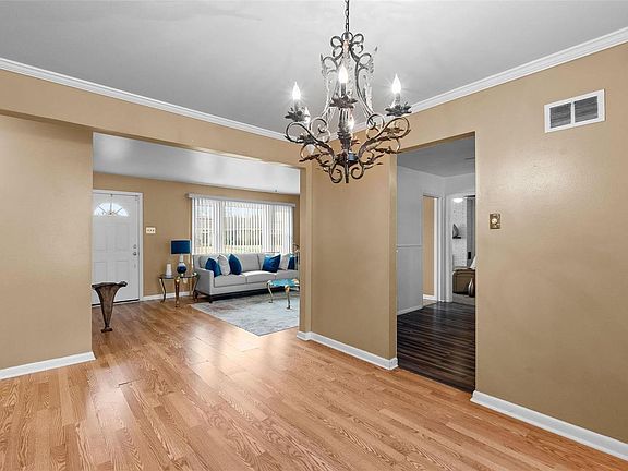 5th image of 9121 Boyce Pl