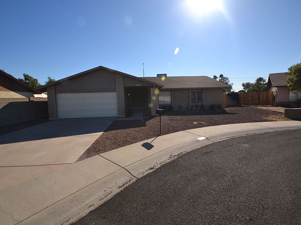 1st image of 3117 W Woodridge Dr
