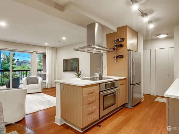 500 5th Avenue W #204, Seattle, WA 98119