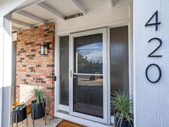 2nd image of 420 N Camino Alto Street