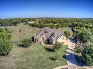 8 Winterhawk Dr, Rockwall, TX 75032