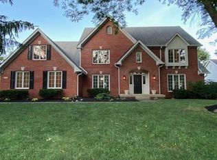 832 Spruce Dr, Carmel, IN 46033
