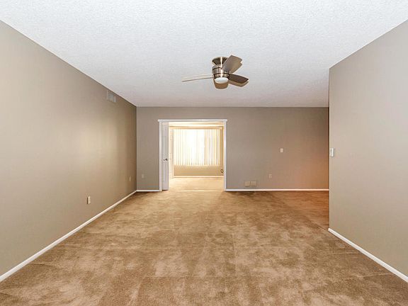4th image of 10011 W Caron Dr
