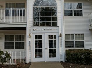 70 Crestview Ln, Mount Arlington, NJ 07856